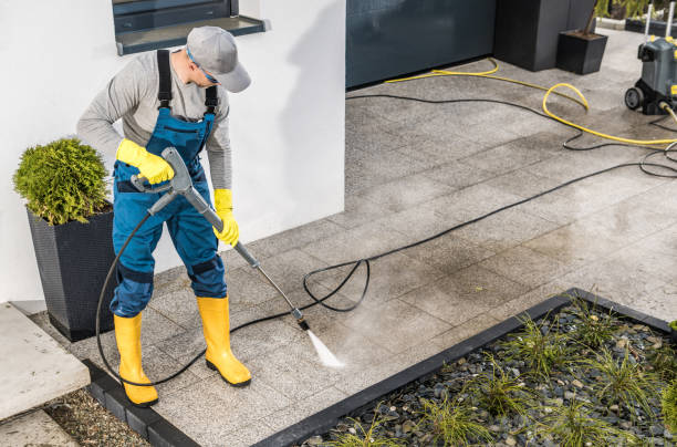 Best Deck Pressure Washing  in Chadron, NE